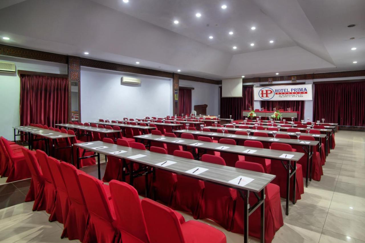 Hotel Prima Makassar Exteriör bild